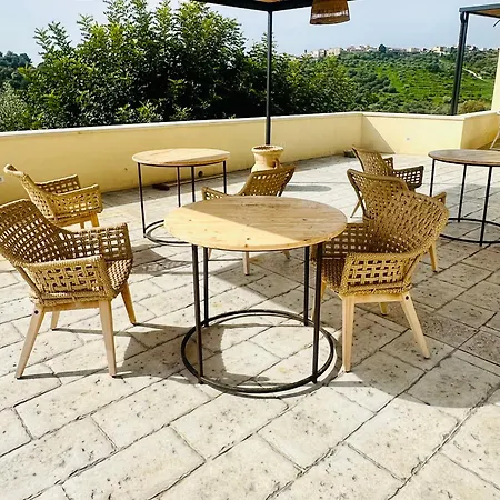 Casale 900 Bed & Breakfast Avola